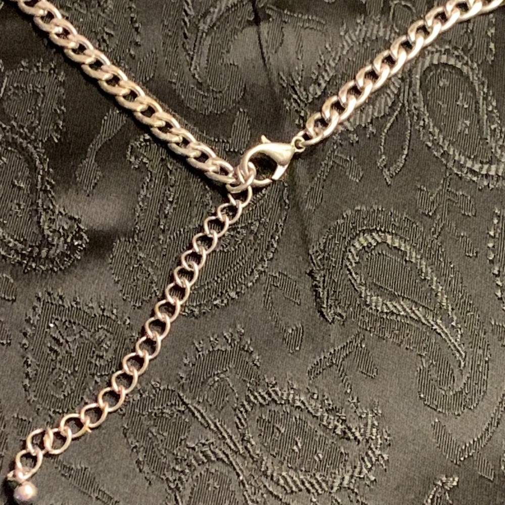 Sparkly Rhinestone Necklace On Solid Silver Tone … - image 6